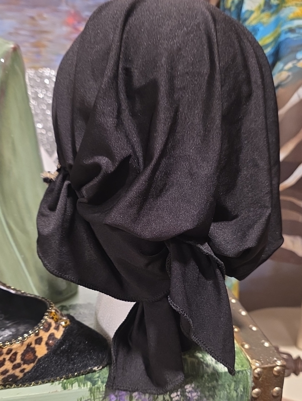 Black Headscarf with Gold Trim - Picture 5 of 9